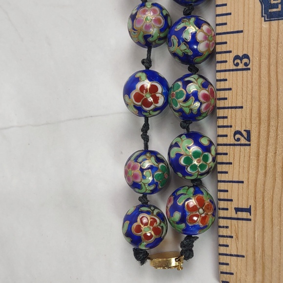 Vintage Floral Enamel Bead Necklace - Picture 5 of 8